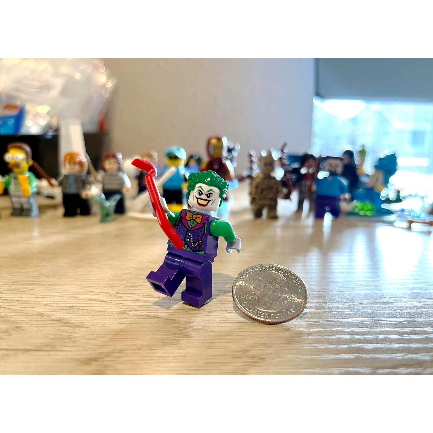 LEGO Minifigura Joker DC Batman 76119 con pajarita naranja