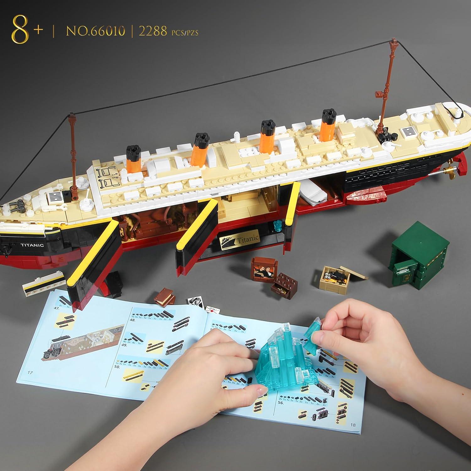 Juego de Bloques Titanic LeBrickCrt 2288 Piezas con Luz LED