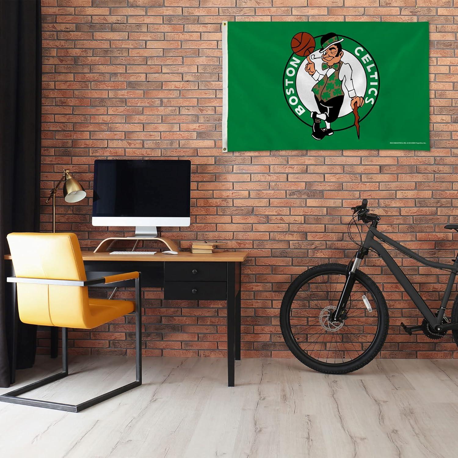 Bandera Boston Celtics Rico Industries 91x152 cm con Ojales