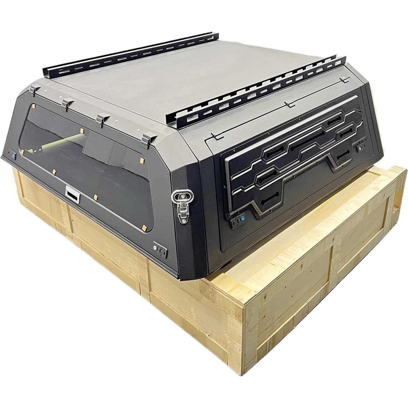 Tapa Dura de Acero Inoxidable para Toyota Hilux Revo Rocco 2016-2024