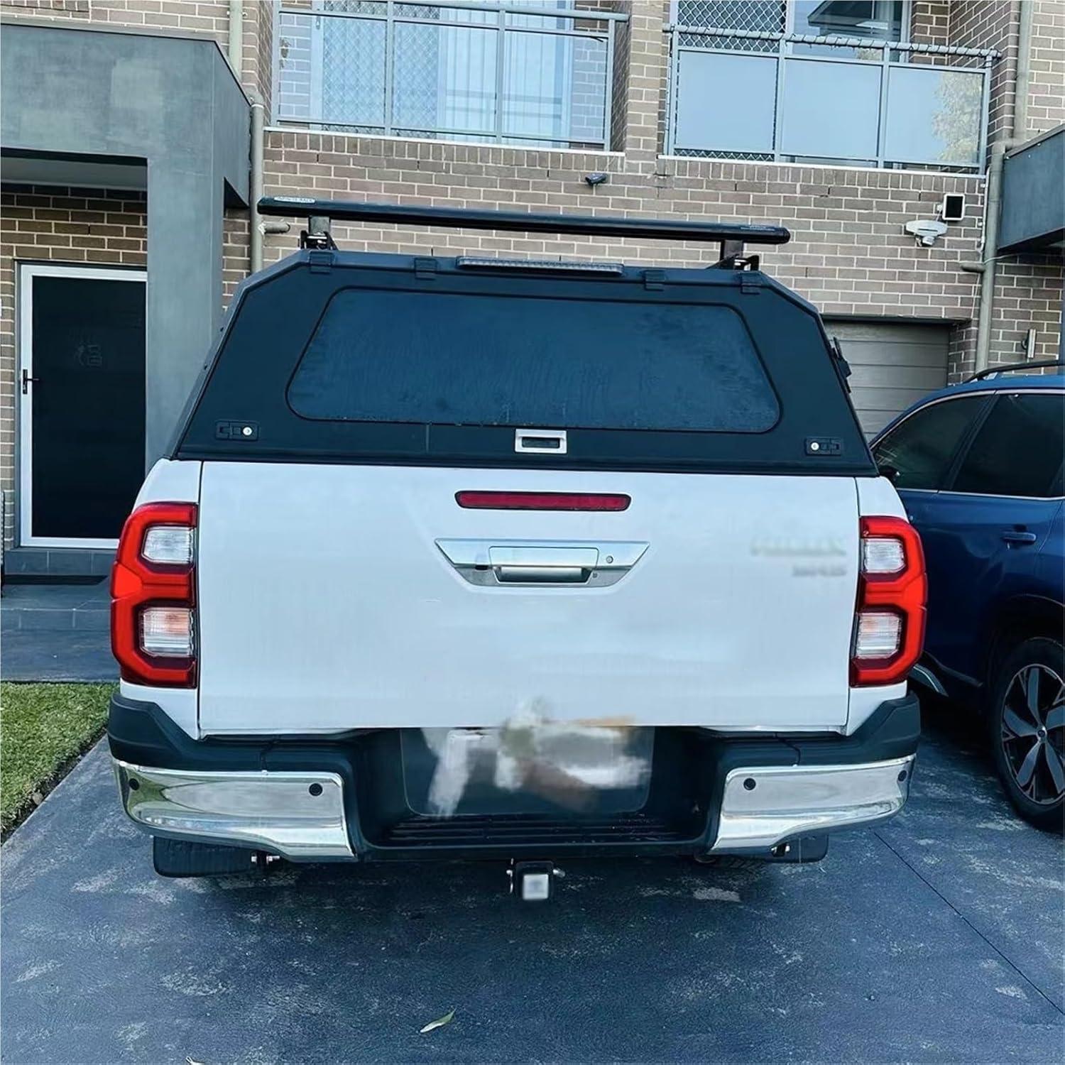 Tapa Dura de Acero Inoxidable para Toyota Hilux Revo Rocco 2016-2024