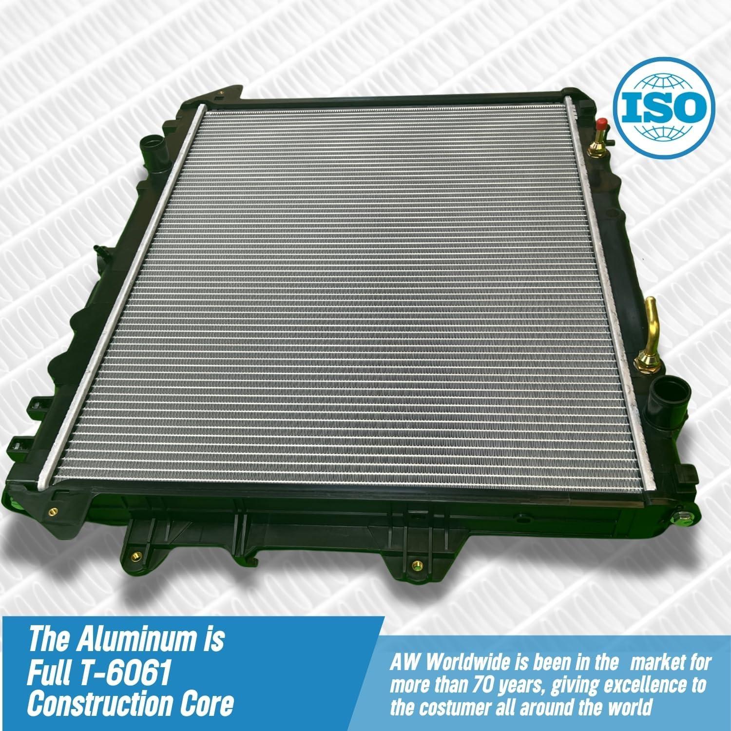 Radiador Automotriz Aluminio AM Worldwide para Toyota Hilux 2004-2015