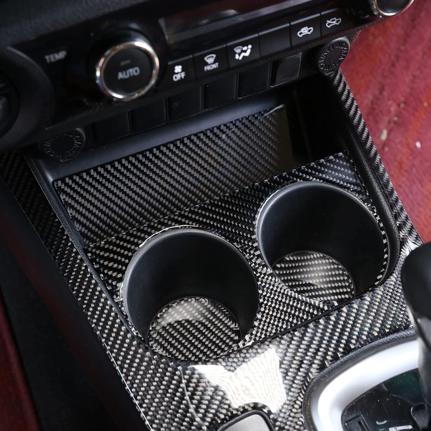 Cubierta de Fibra de Carbono Suave para Soporte de Taza Toyota Hilux 2015-2021
