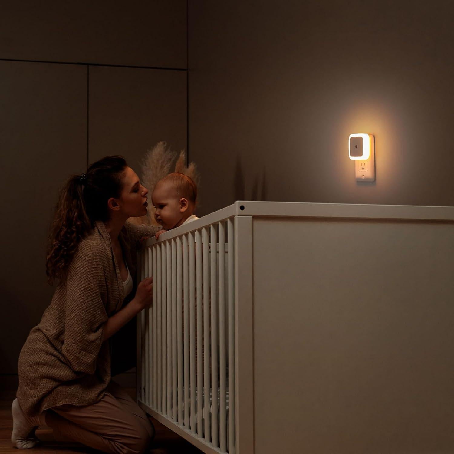 Luz Nocturna Enchufable Sujeet LED 8 Piezas 3000K