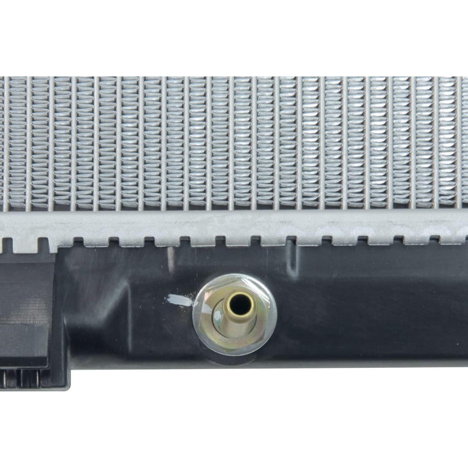 Radiador TYC 2890 para Toyota Yaris 2007-2019 3,29 kg