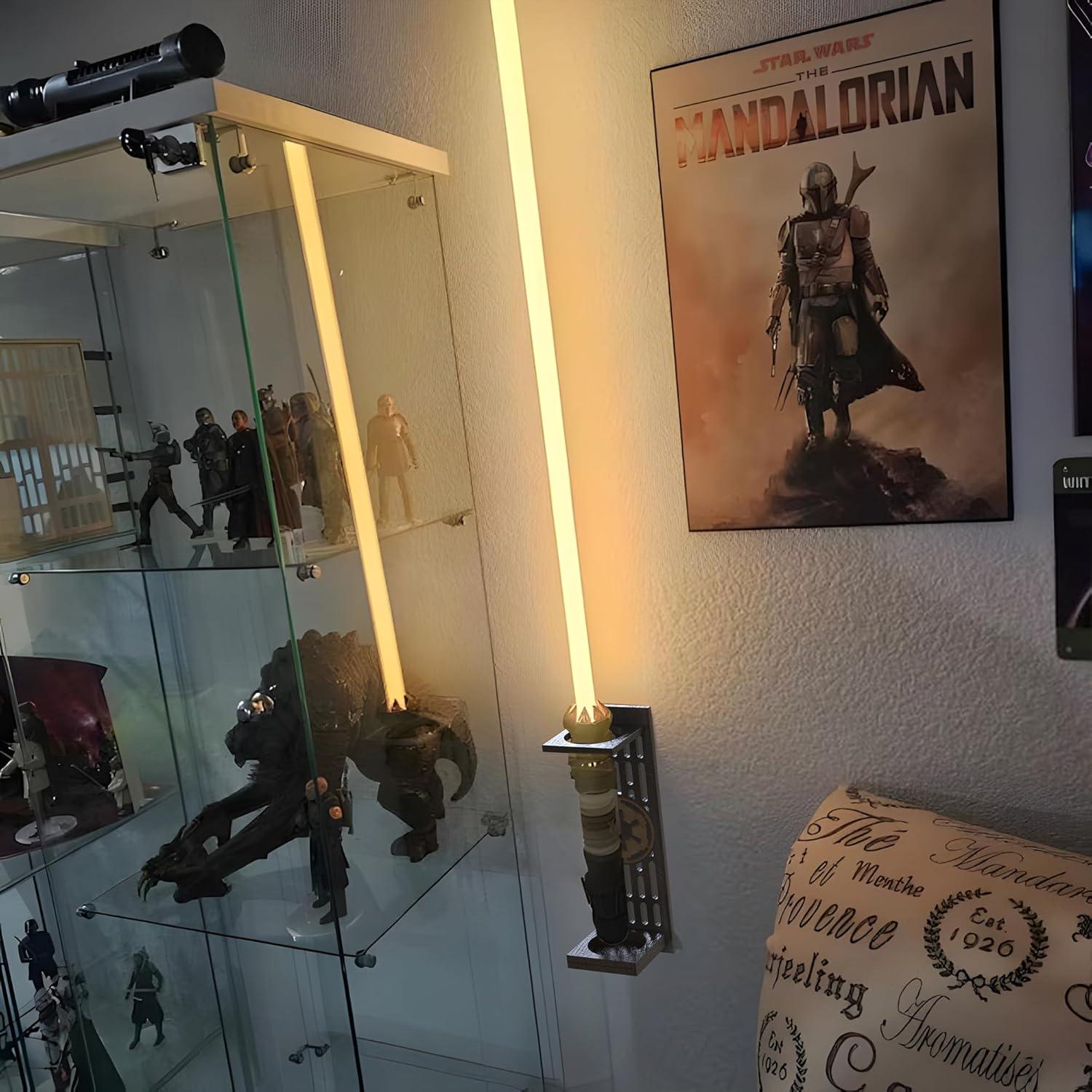 Soporte de Pared para Sable de Luz Poceton ST002 con Logo