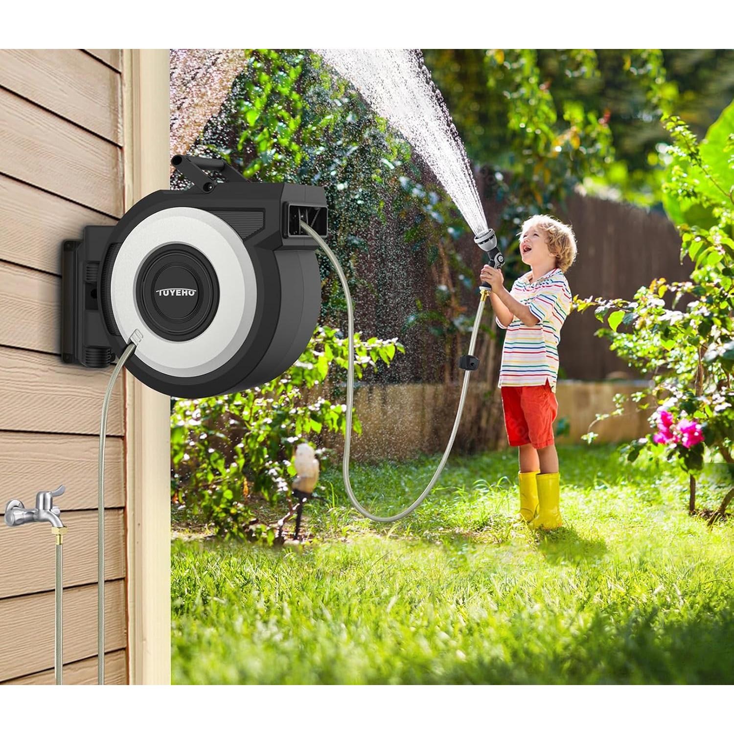 Carrete de Manguera Retráctil Tuyeho 30.48m con 2 Boquillas