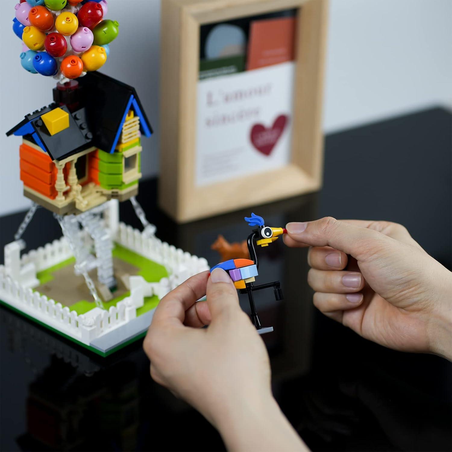 ENJBRICK Casa de Globo Volador 635 Piezas para Niños 8+