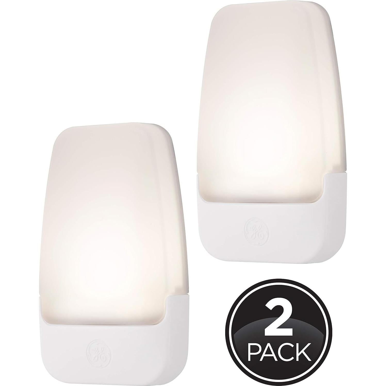 Luz Nocturna LED GE 2 Paquete Sensor Crepúsculo Blanco Cálido