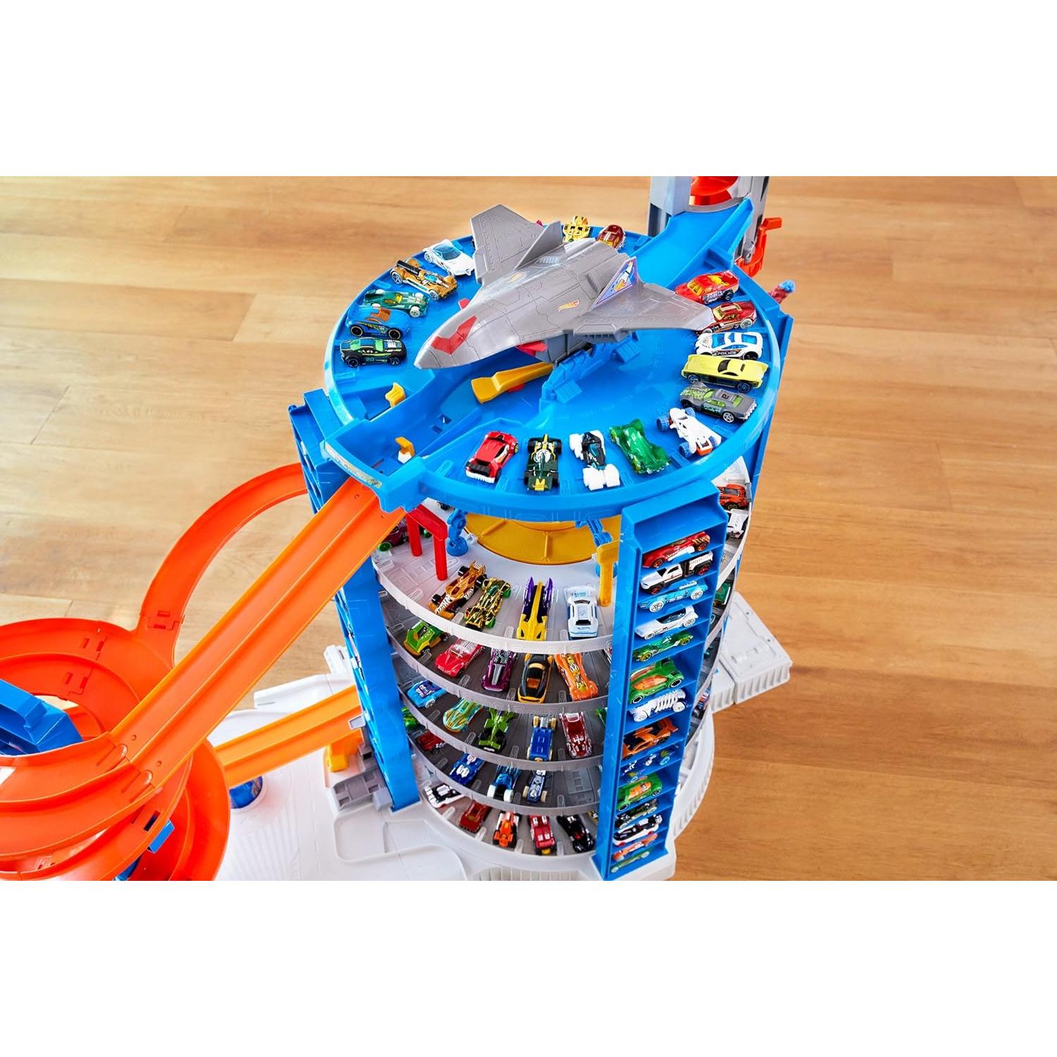 Garaje Super Ultimate Hot Wheels con 4 Autos y Elevador