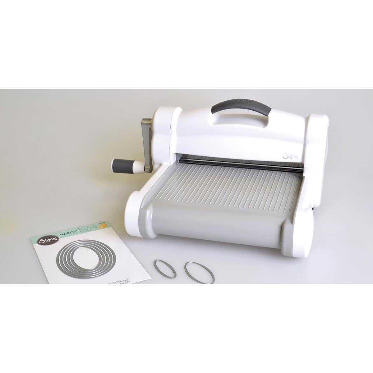 Máquina Sizzix Big Shot Plus A4 Cortado y Embossado