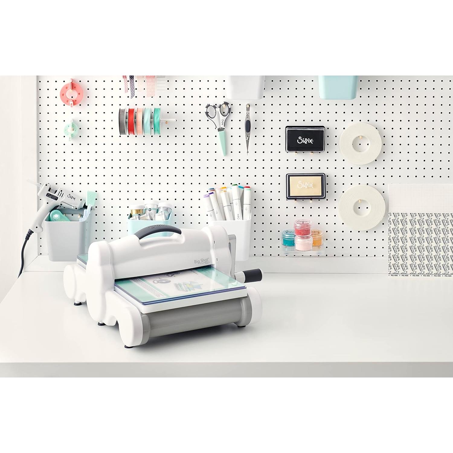 Máquina Sizzix Big Shot Plus A4 Cortado y Embossado