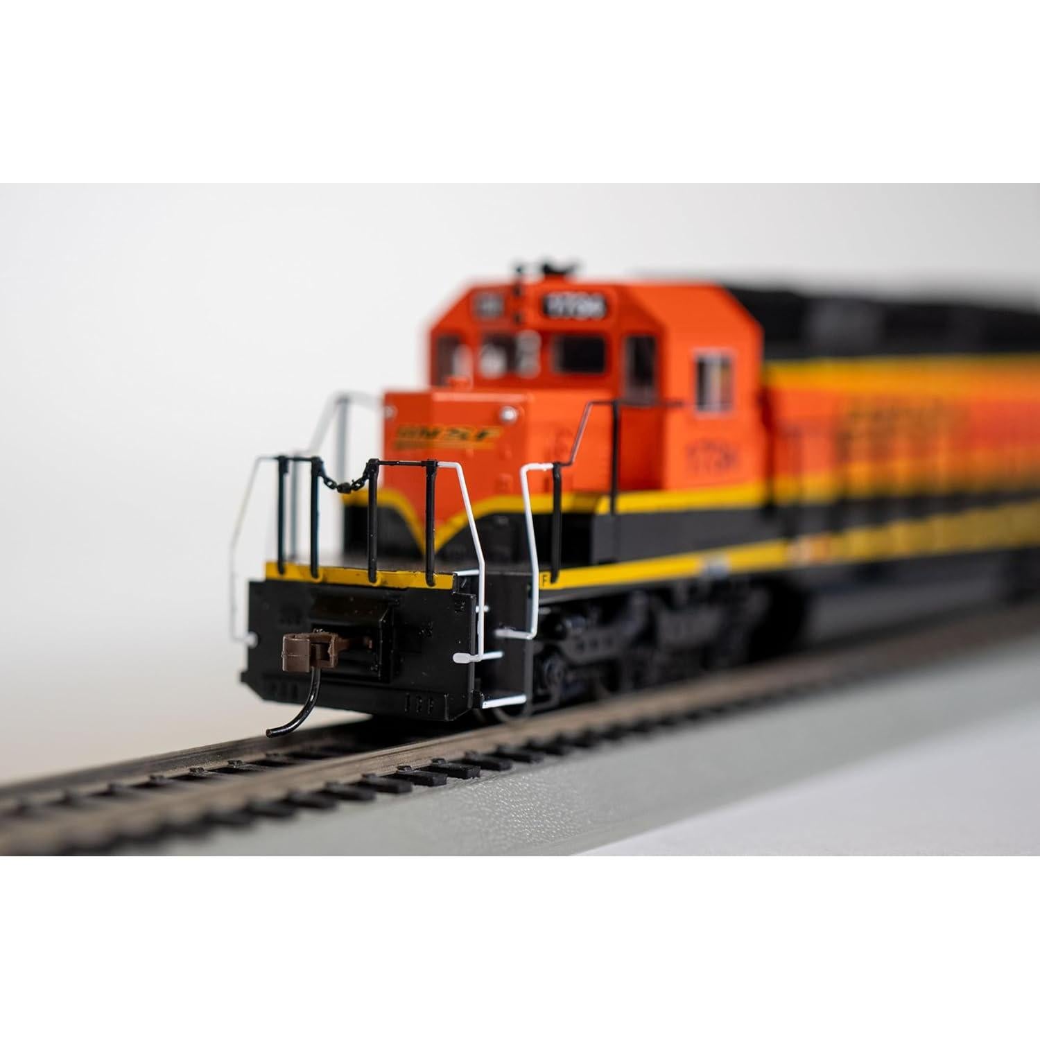 Locomotora diésel Bachmann SD40-2 DCC BNSF #1734 Escala HO