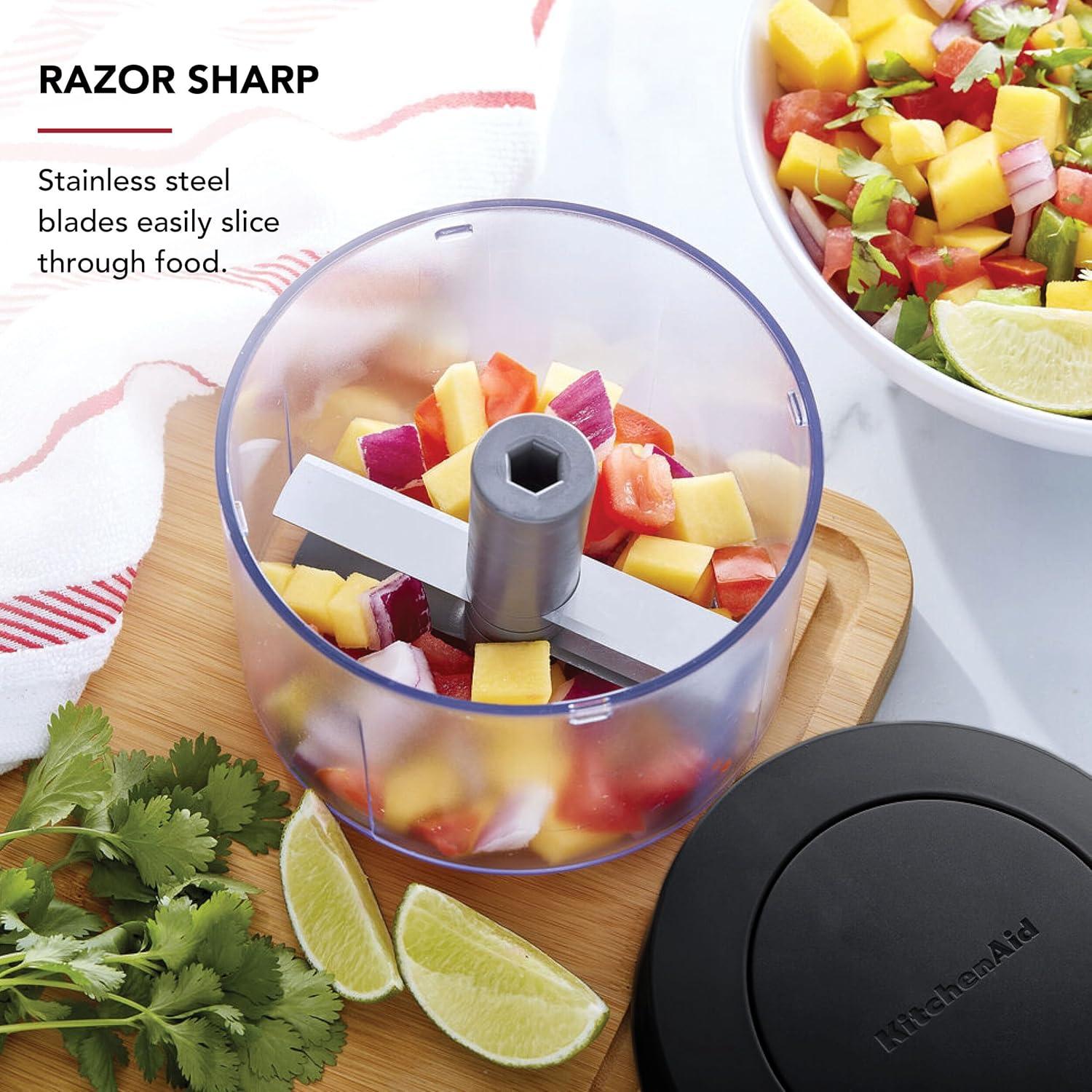 Picador Manual KitchenAid 3.8 Tazas Negro - Cuchillas Acero Inoxidable