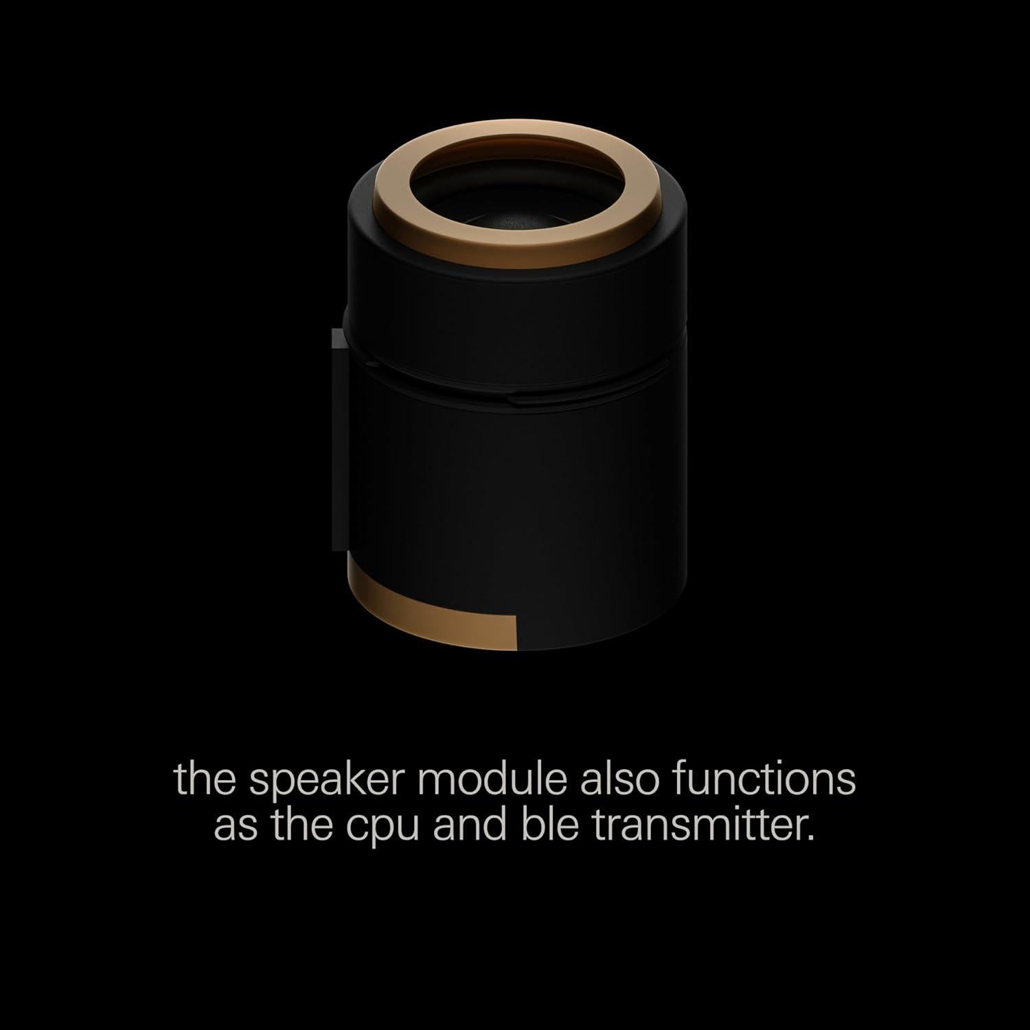 Muñeca de coro Teenage Engineering Miki con altavoz interno