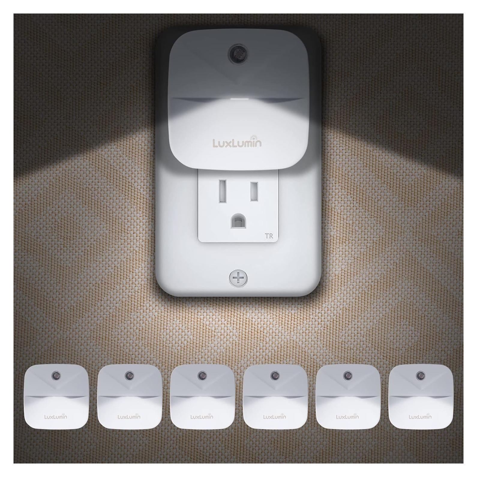 Luces Nocturnas LED LuxLumin con Sensor Automático - 6 Paquetes