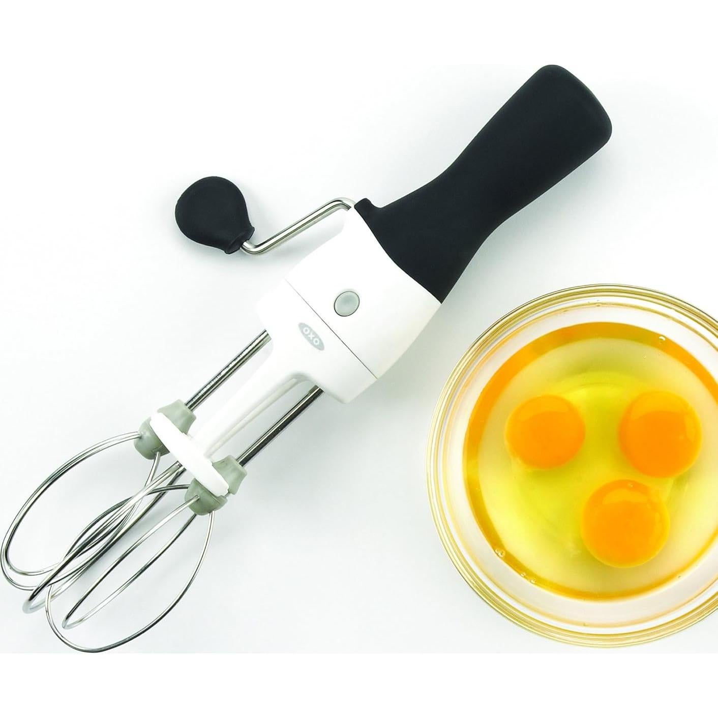 Batidor de Huevos OXO Good Grips, Blanco y Negro, Apto Lavavajillas