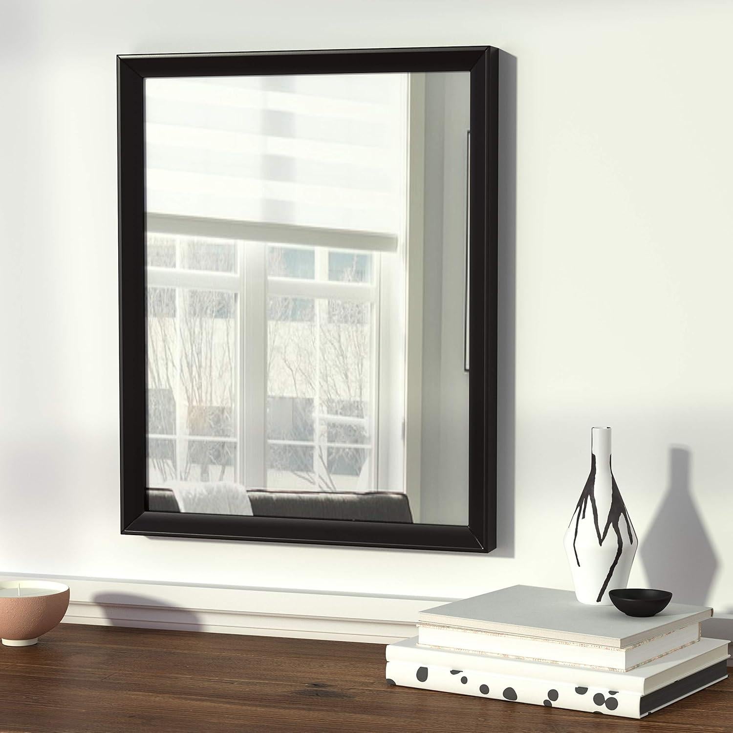 Espejo de Pared Rectangular Amazon Basics 50.8x40.6cm Negro