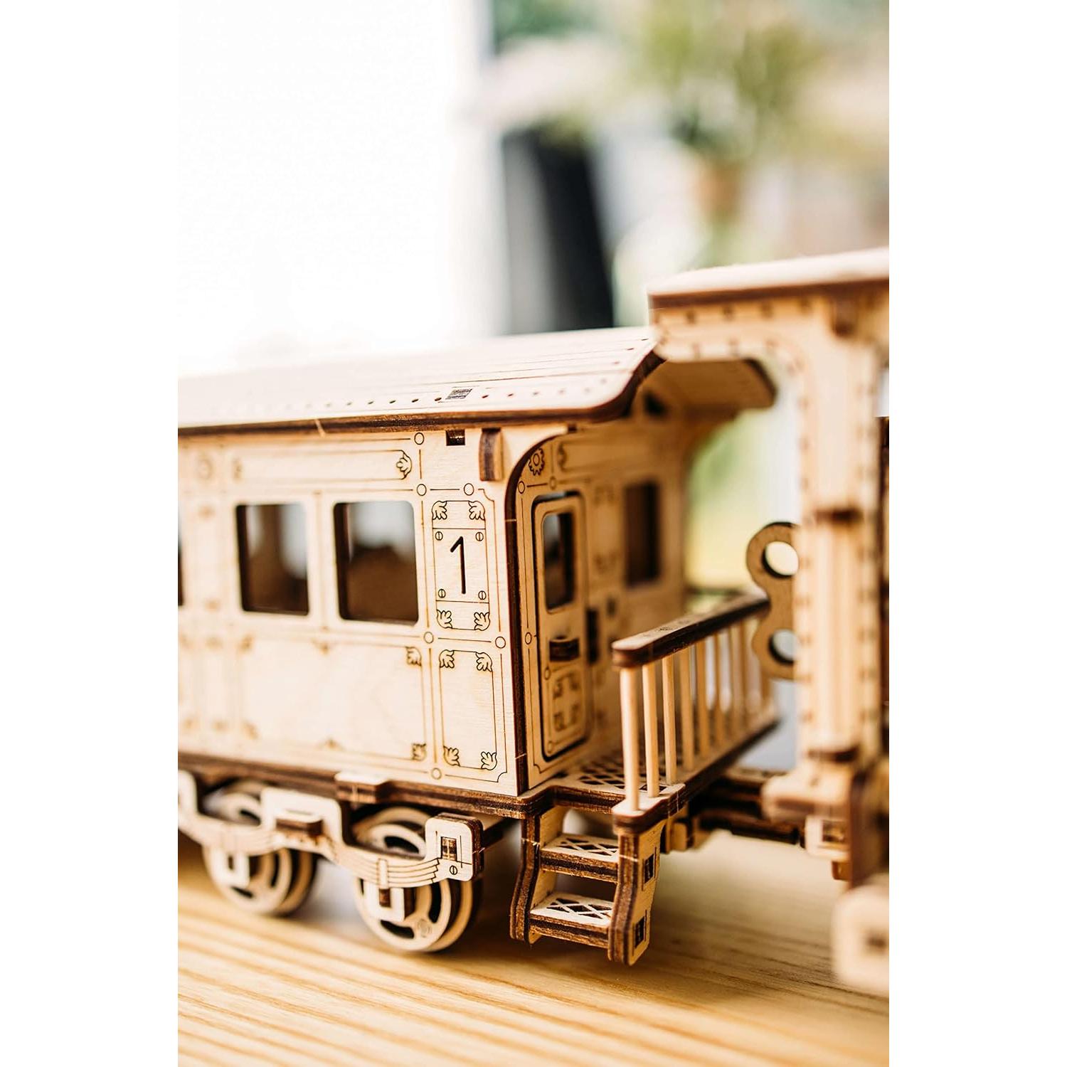 Tren de madera Wood Trick R17 - Rompecabezas 3D mecánico