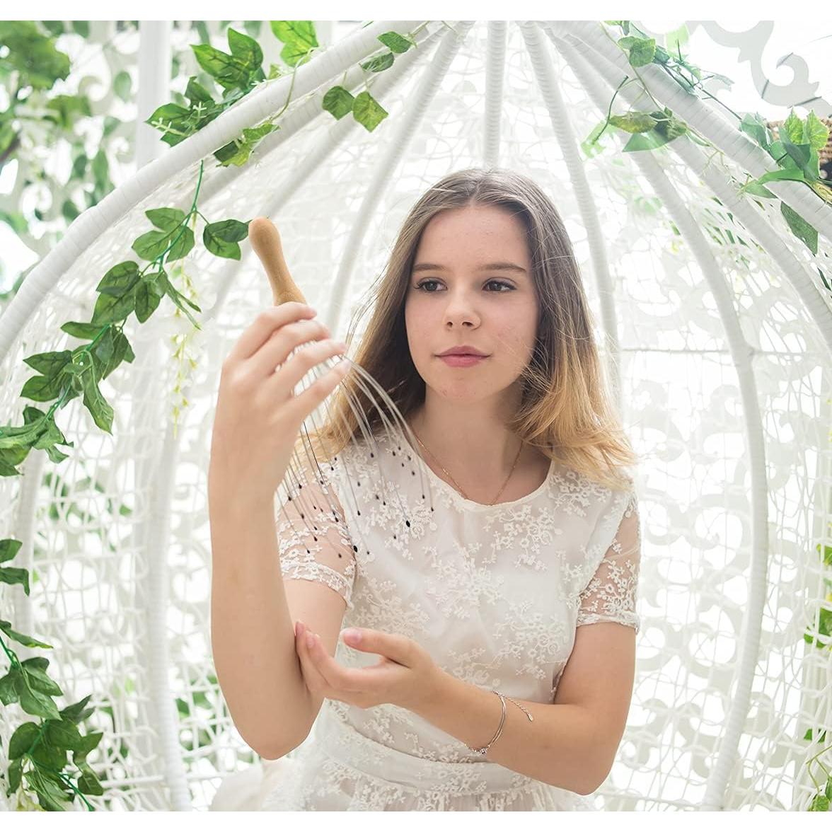 Masajeador de Cabeza USAGA 32 Púas Mango de Madera