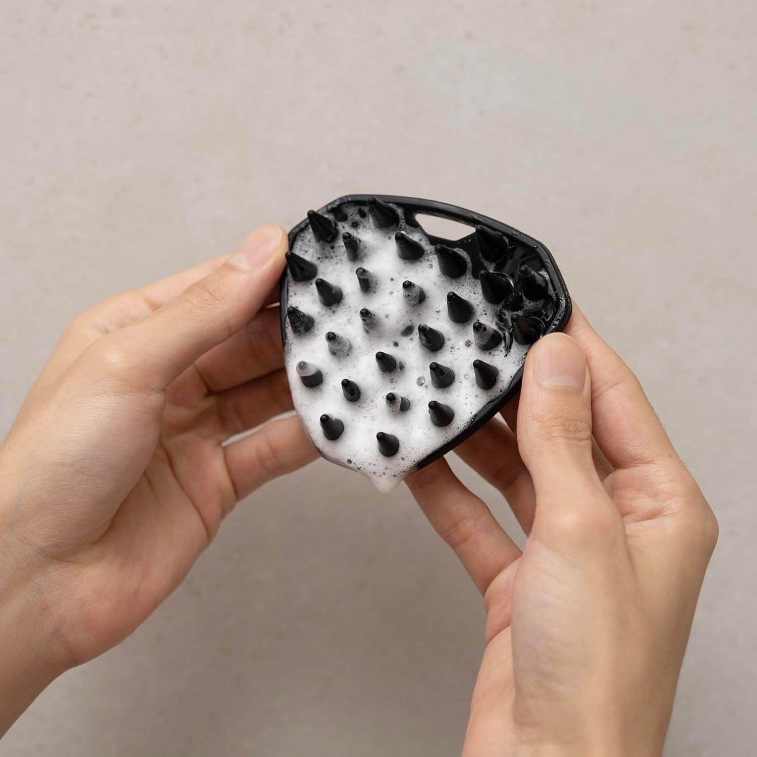 Exfoliador de Cuero Cabelludo MANSCAPED Scrubber Silicona