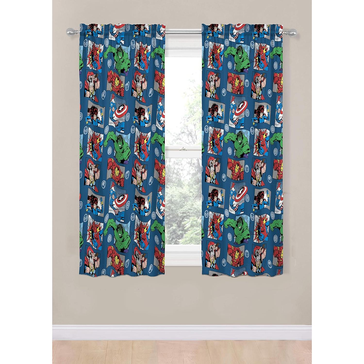 Cortinas Jay Franco Avengers 63" x 107 cm - Decoración Infantil
