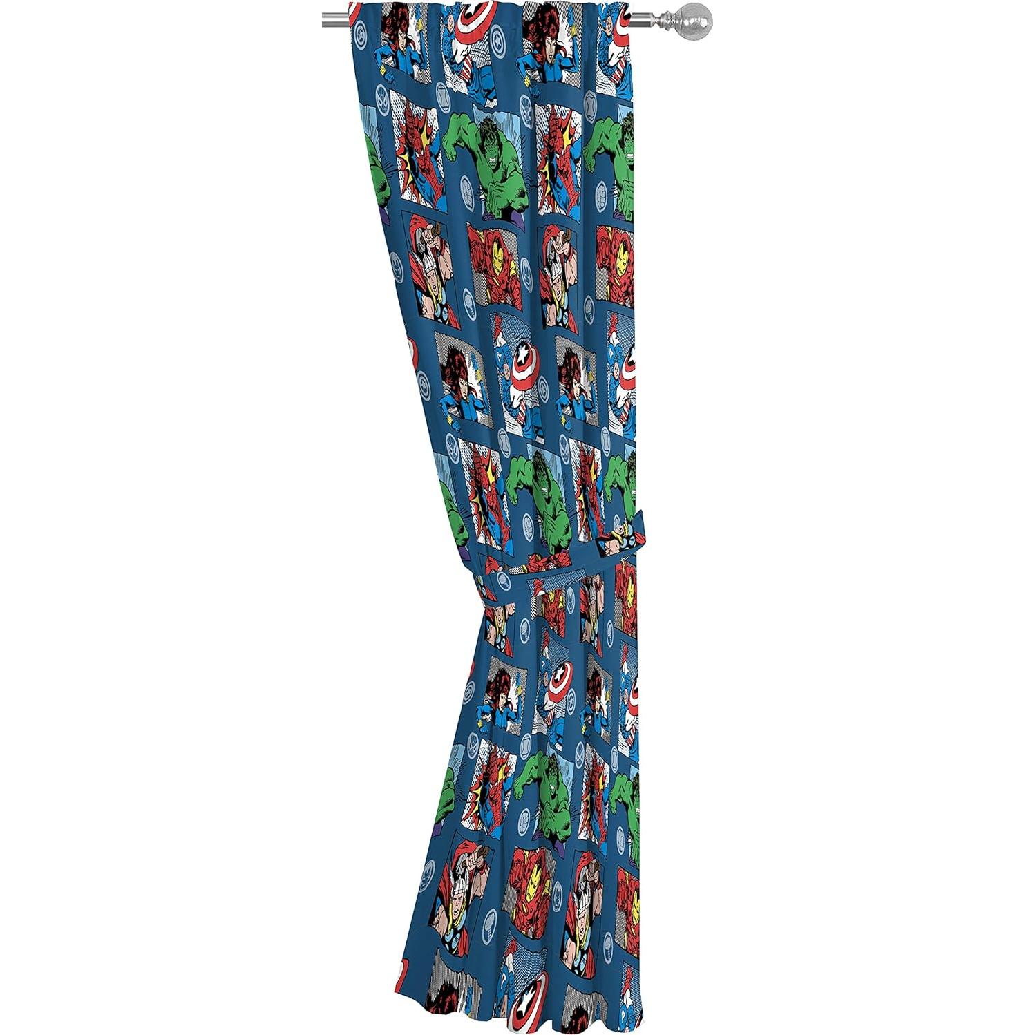 Cortinas Jay Franco Avengers 63" x 107 cm - Decoración Infantil