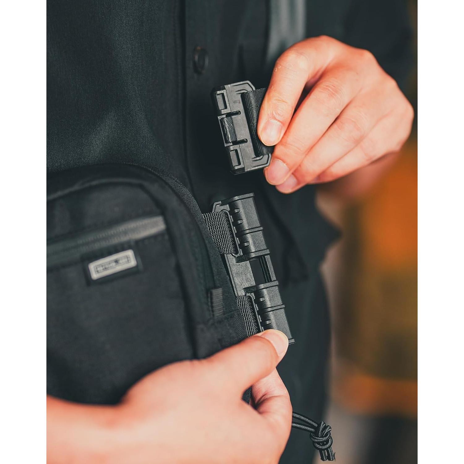 Bolsa de Hombro TACTICAL GEEK Cache L4 2.9L Negra