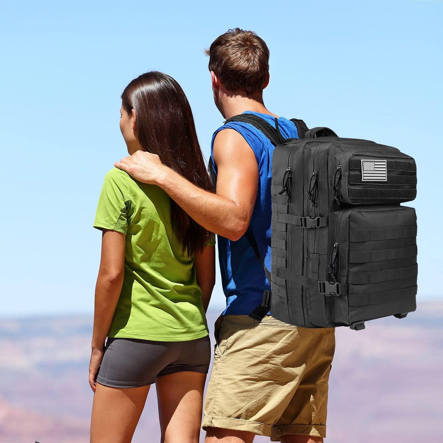 Mochila Táctica Createy 45L Militar 30x30x50cm Negra