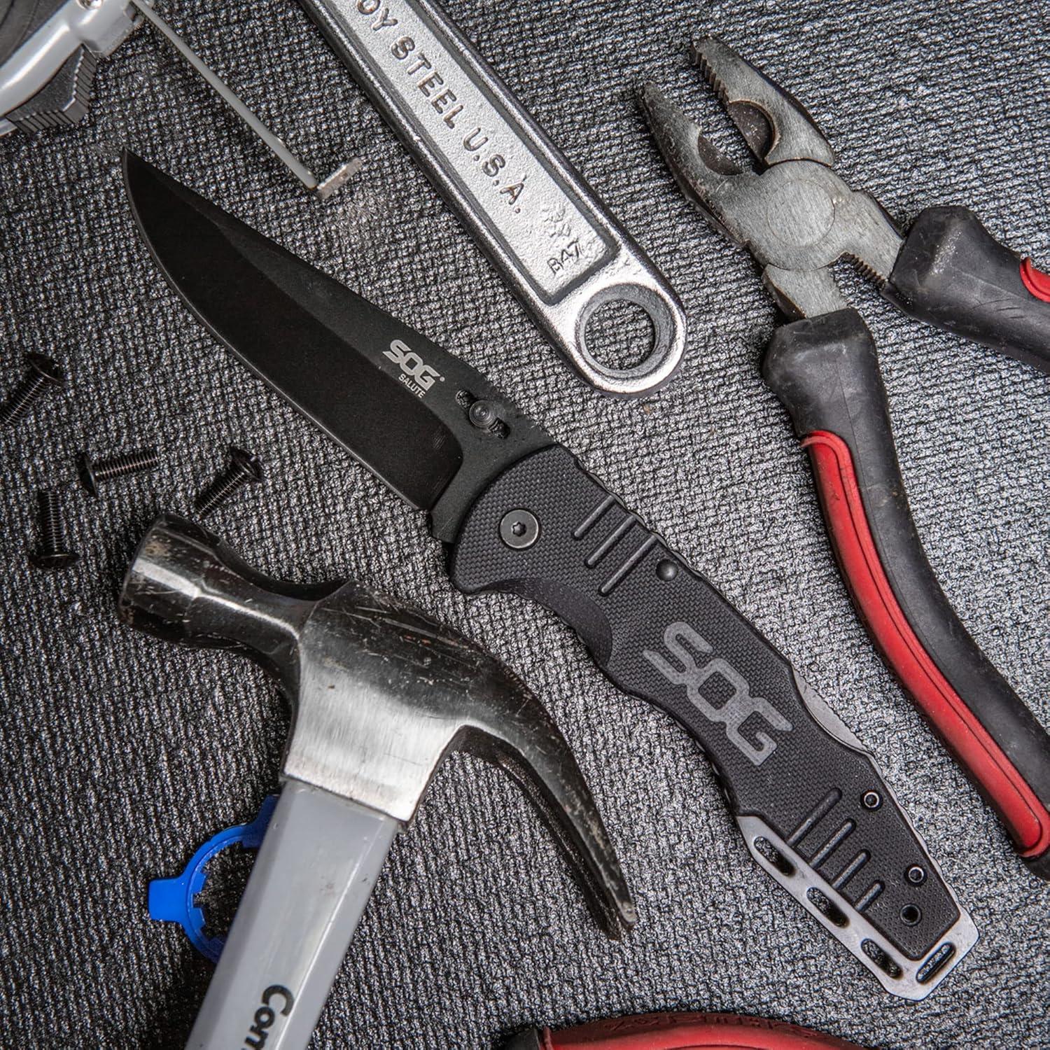 Cuchillo Plegable SOG Salute 9.22 cm Negro Táctico EDC