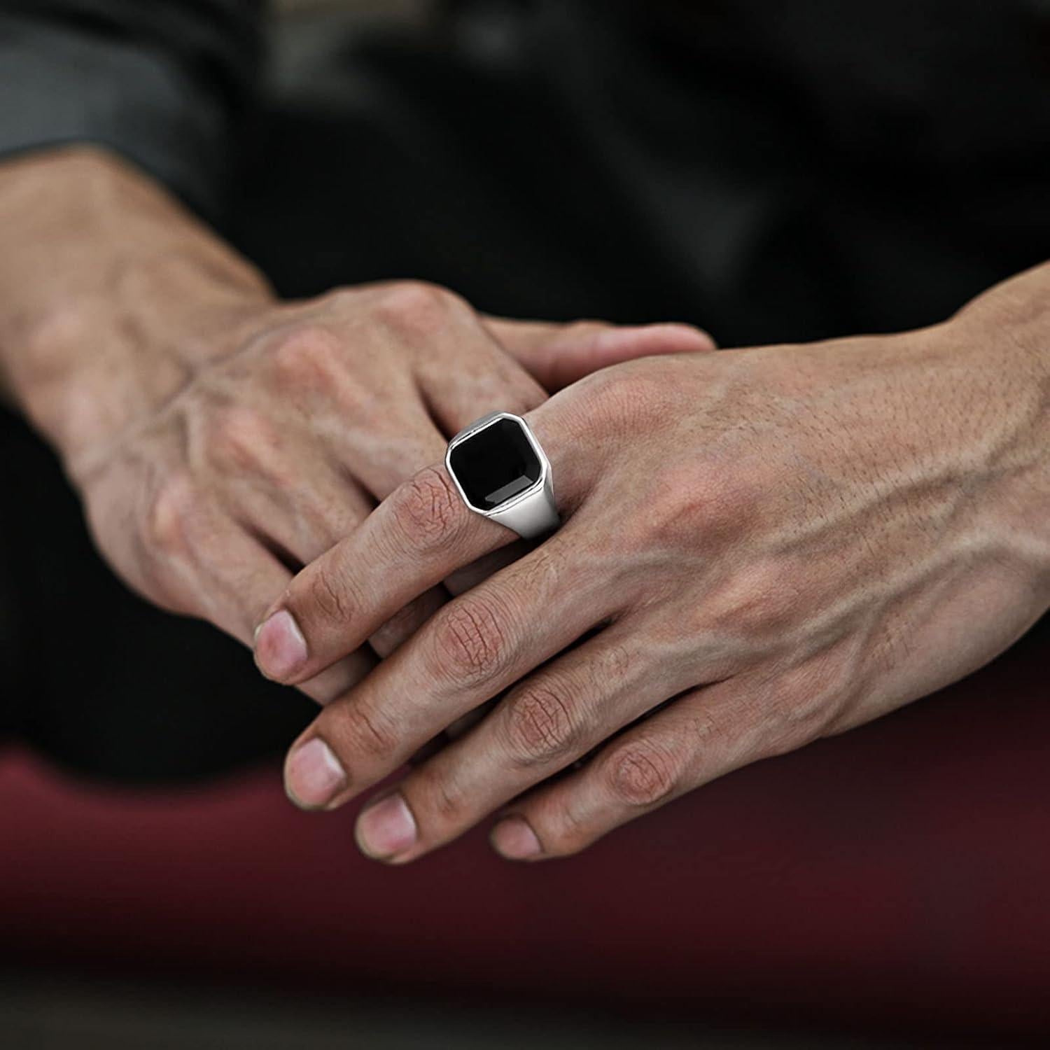 Anillo de Ónix Negro Mealguet para Hombre de Acero Inoxidable