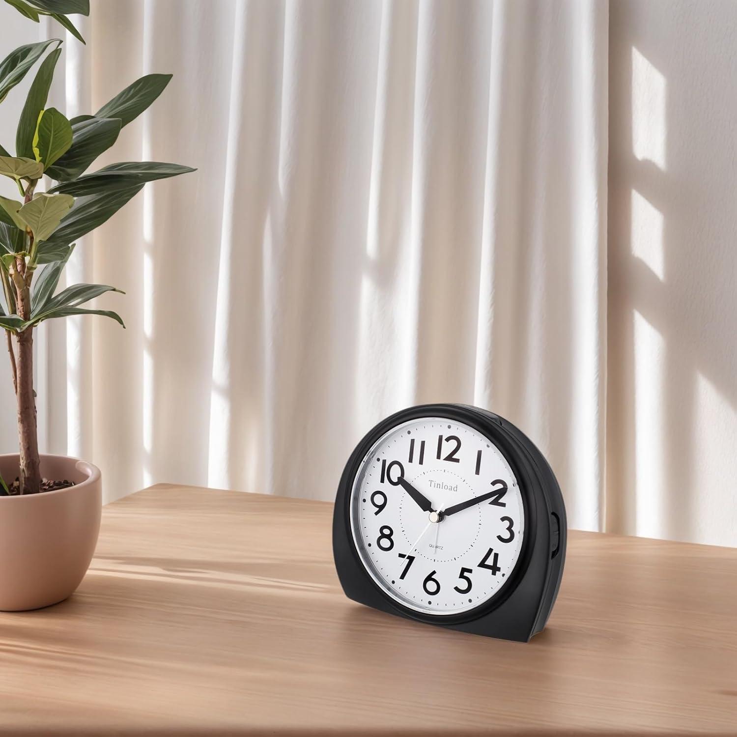 Reloj de Alarma Analógico Tinload 5.5" Silencioso Negro