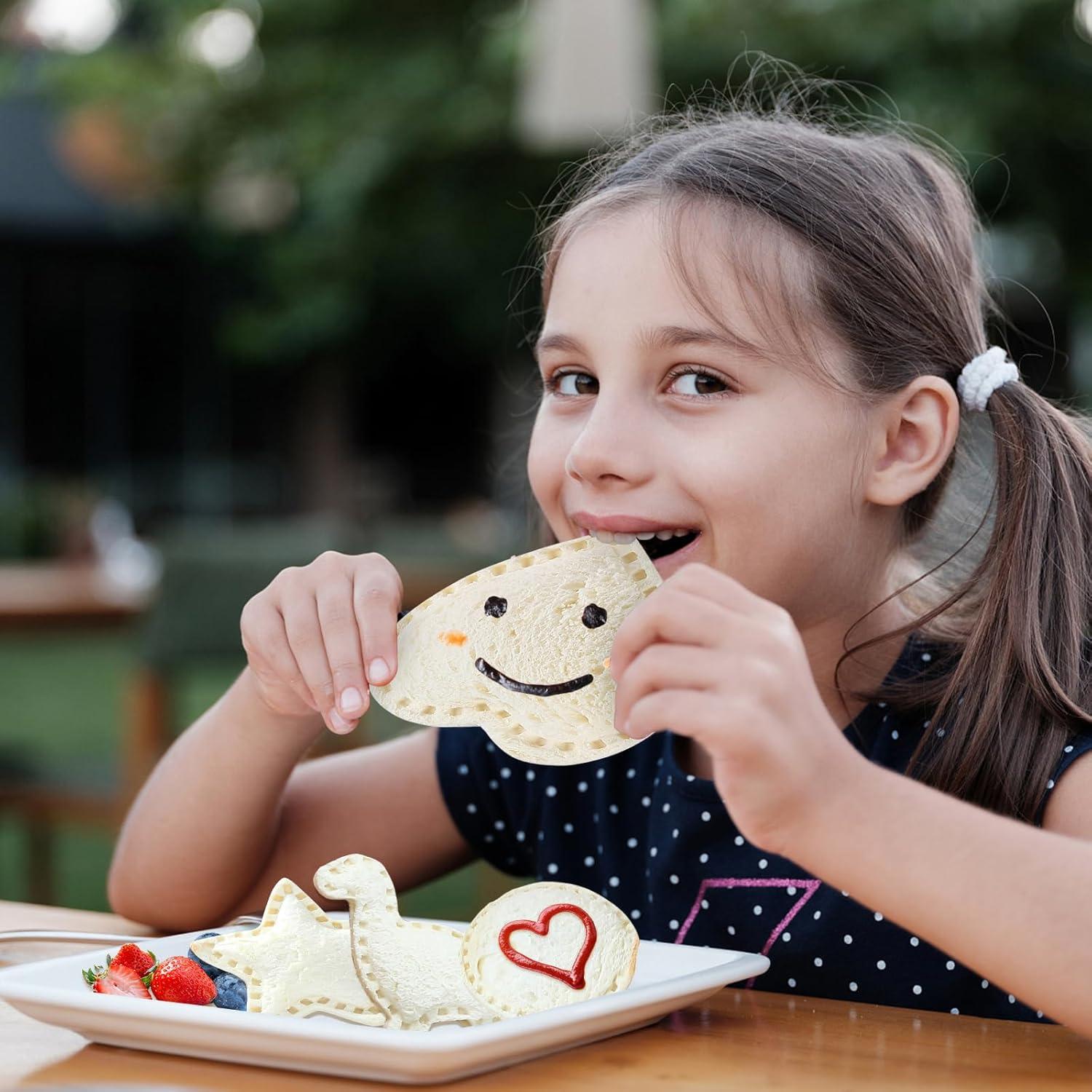 NEW LIVE 4 Pcs Sandwich Cutters for Kids Uncrustables Sandwich Maker Bread Decruster Pancake Maker 4 Pcs Small Cookie Cutters