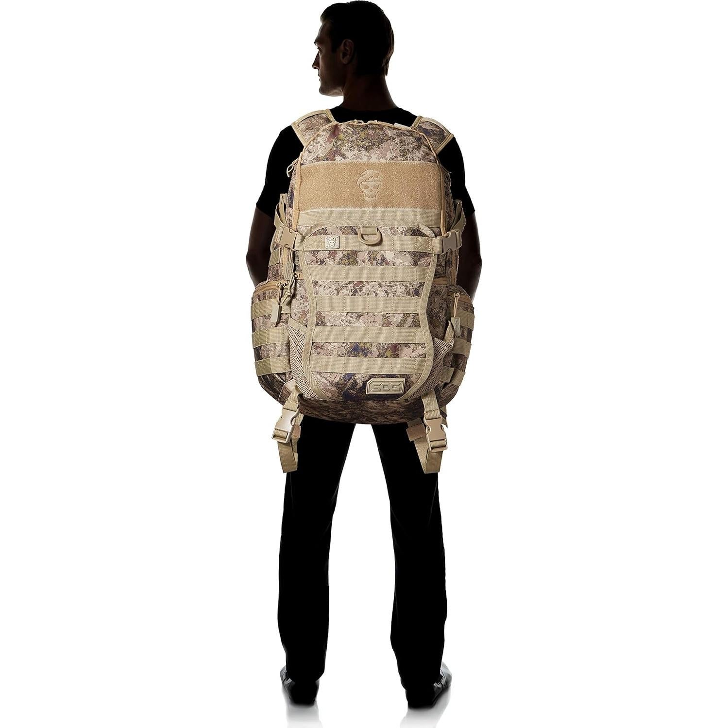 Mochila Táctica SOG Opord 39.1L para Senderismo