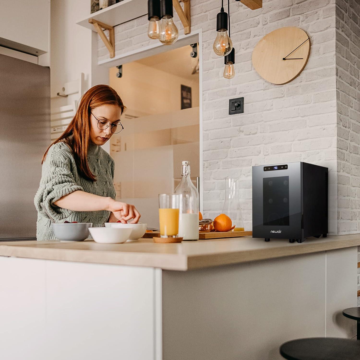 Frigorífico de Vino Newair Shadow-T para 6 Botellas Compacto