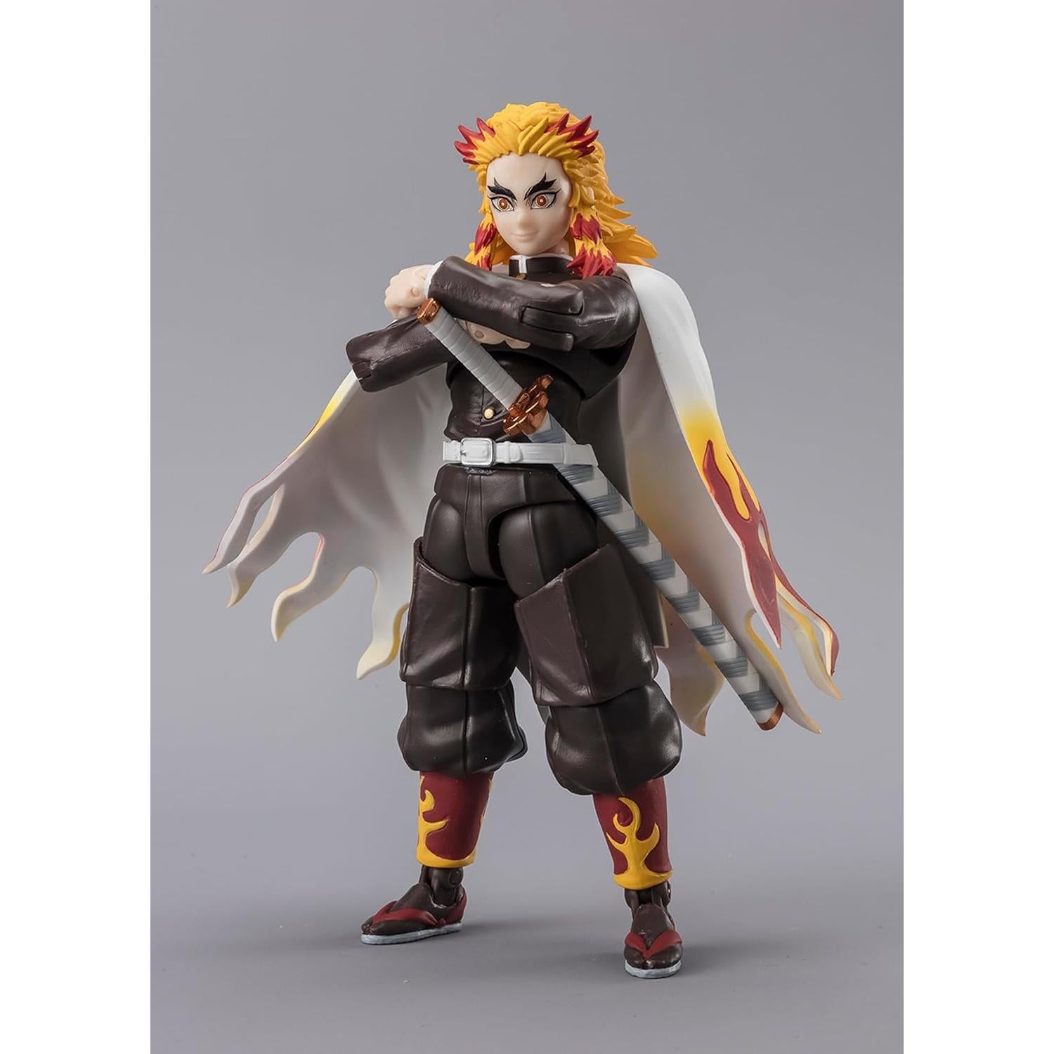 Figura de Acción Kyojuro Rengoku Bandai Demon Slayer 12.7 cm