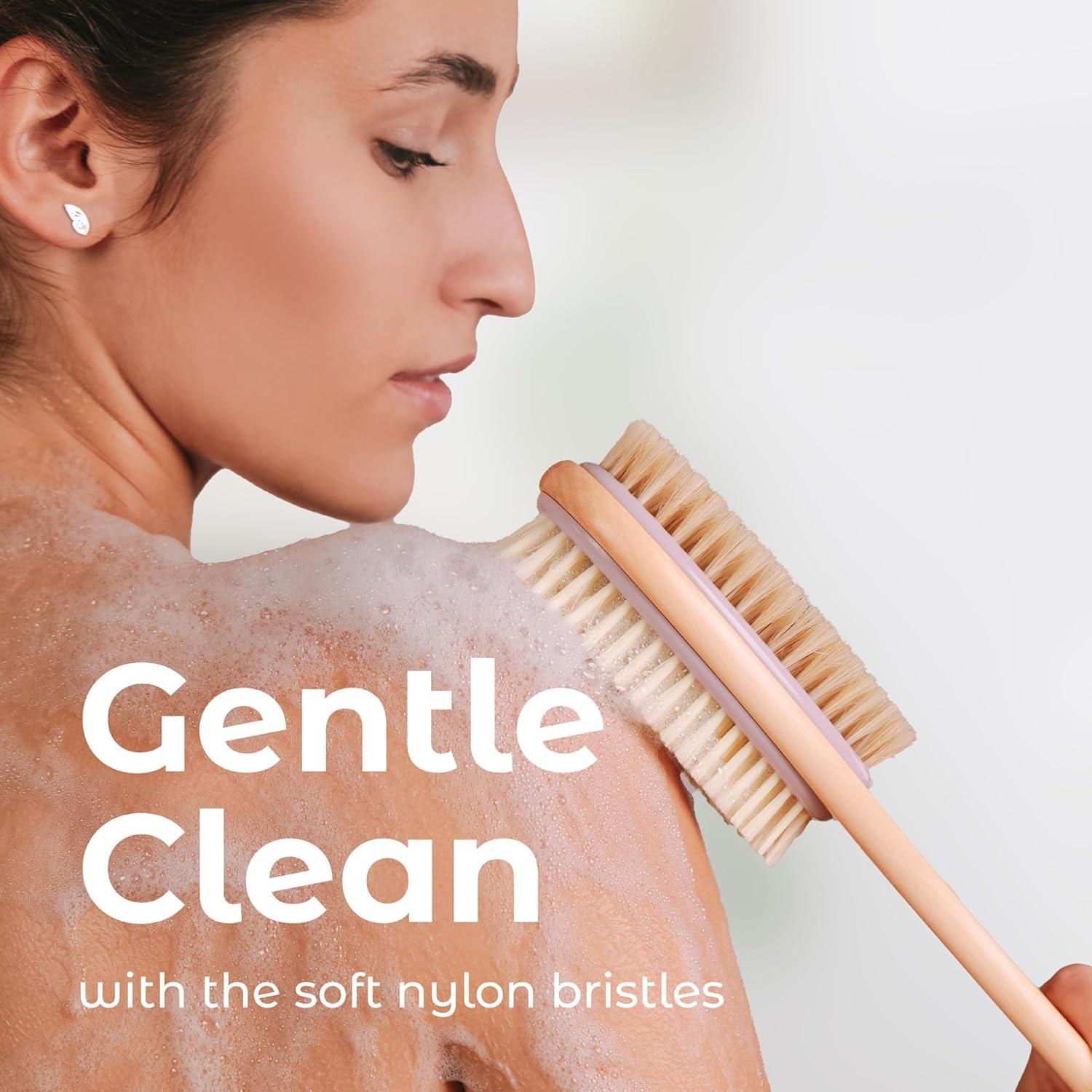 Cepillo de Espalda MainBasics Doble Cara Lavanda 41.91 cm