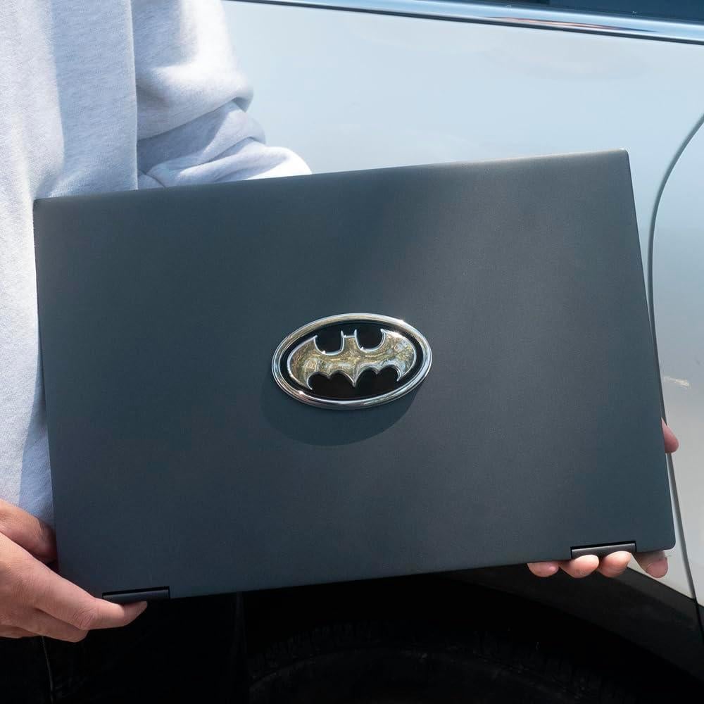 Emblema 3D Batman Fan Emblems Negro y Cromo 9.55x5.74cm