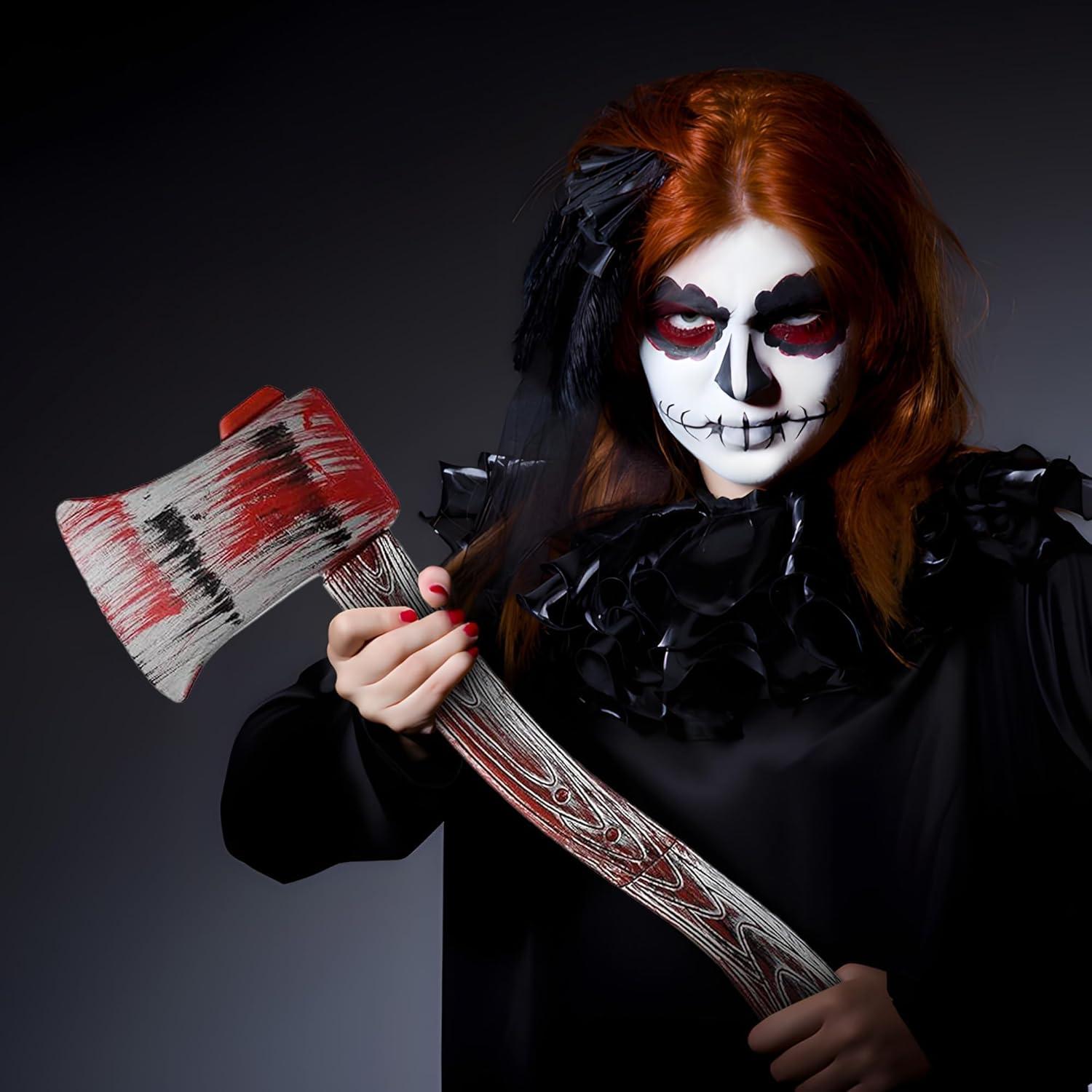Hacha Falsa Ensangrentada Nicky Bigs 60.96 cm Accesorio Halloween