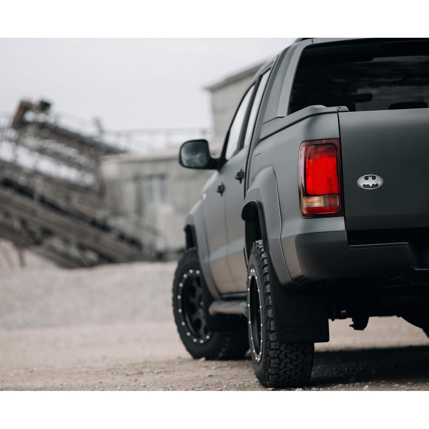 Emblema de Auto Cromo Batman Elektroplate 3.8 x 2.25 cm