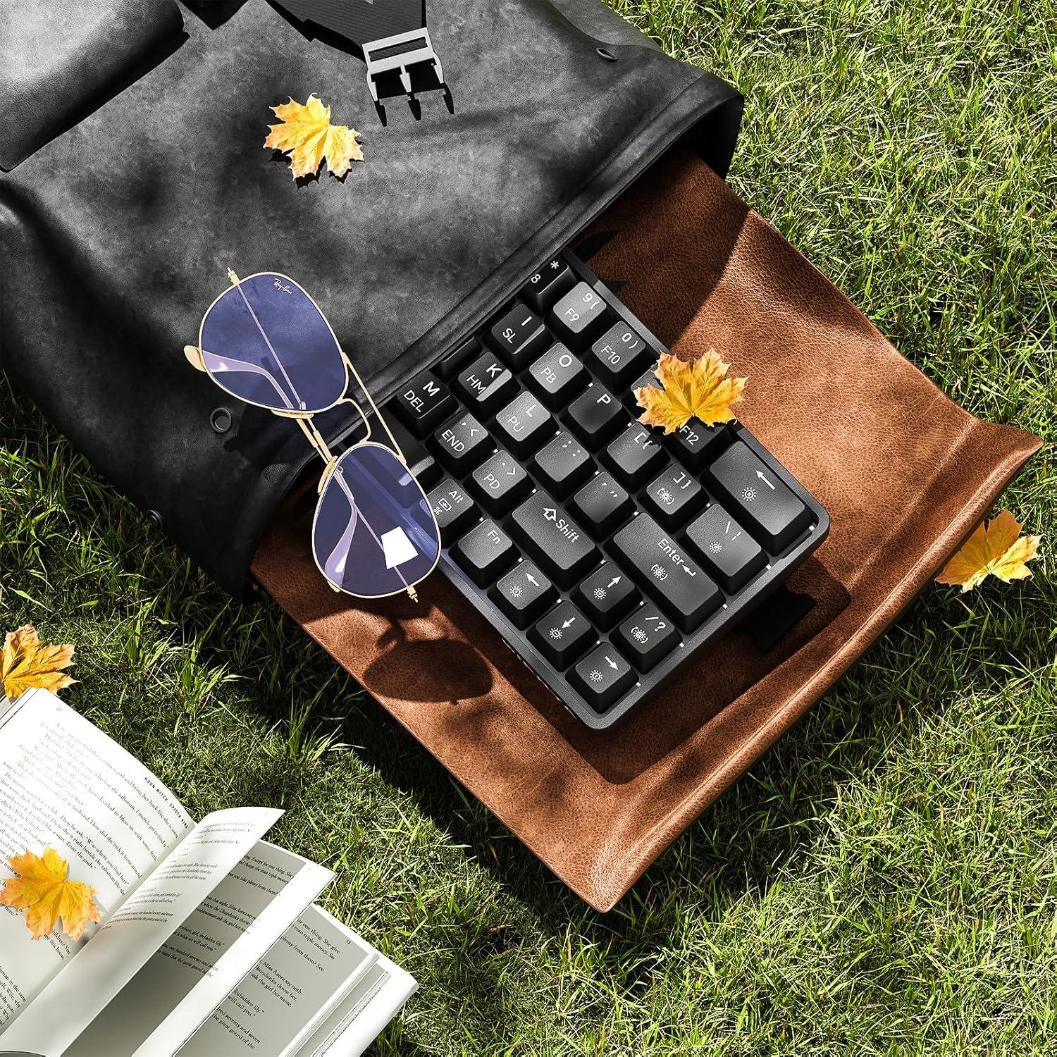 Teclado Mecánico Inalámbrico TMKB T63 60% RGB Azul Clicky