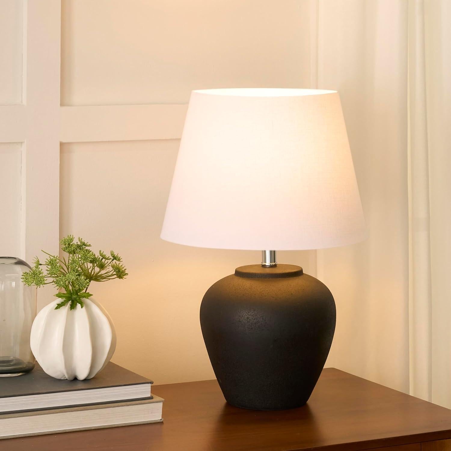 Lámpara de Mesa Nourison de Cerámica Negra 50.8 cm