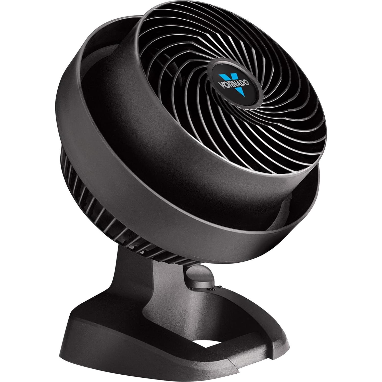 Ventilador de Piso Vornado 530 Compacto 3 Velocidades Negro