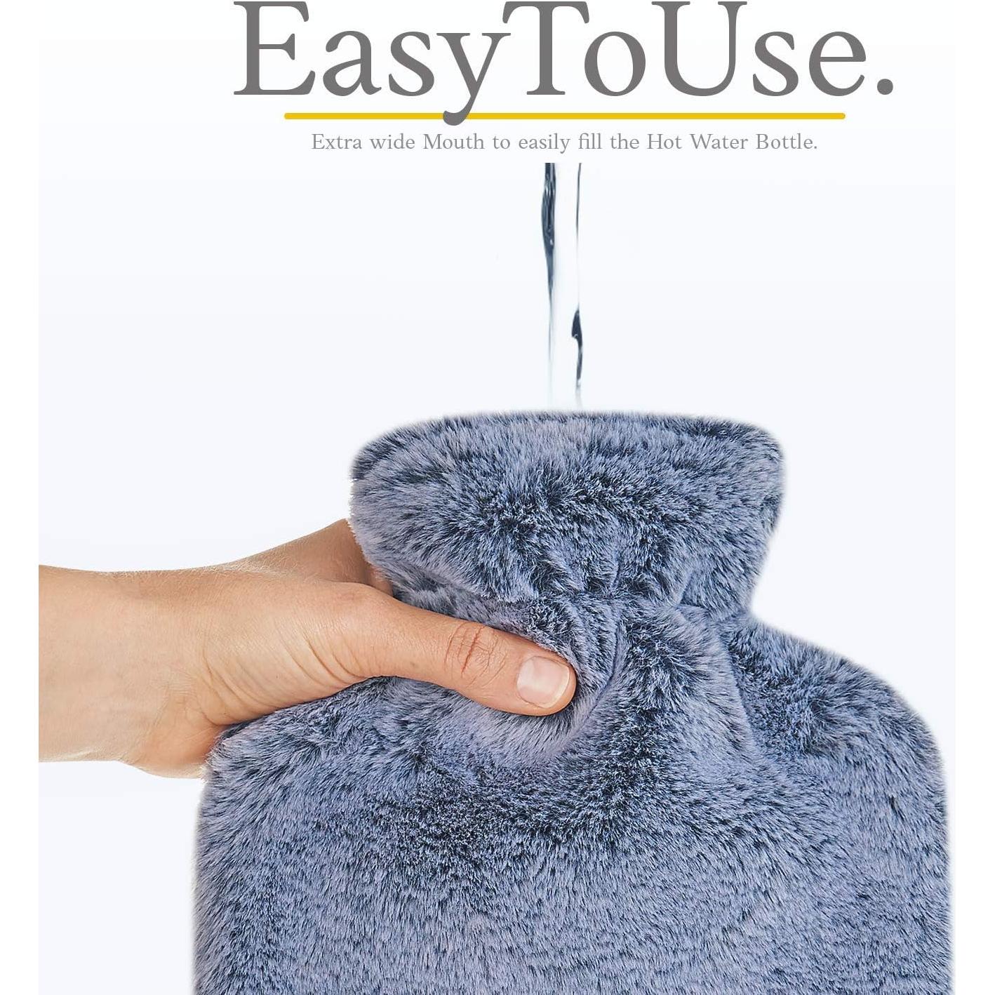 Botella de Agua Caliente Qomfor 1.8L con Funda Suave Azul