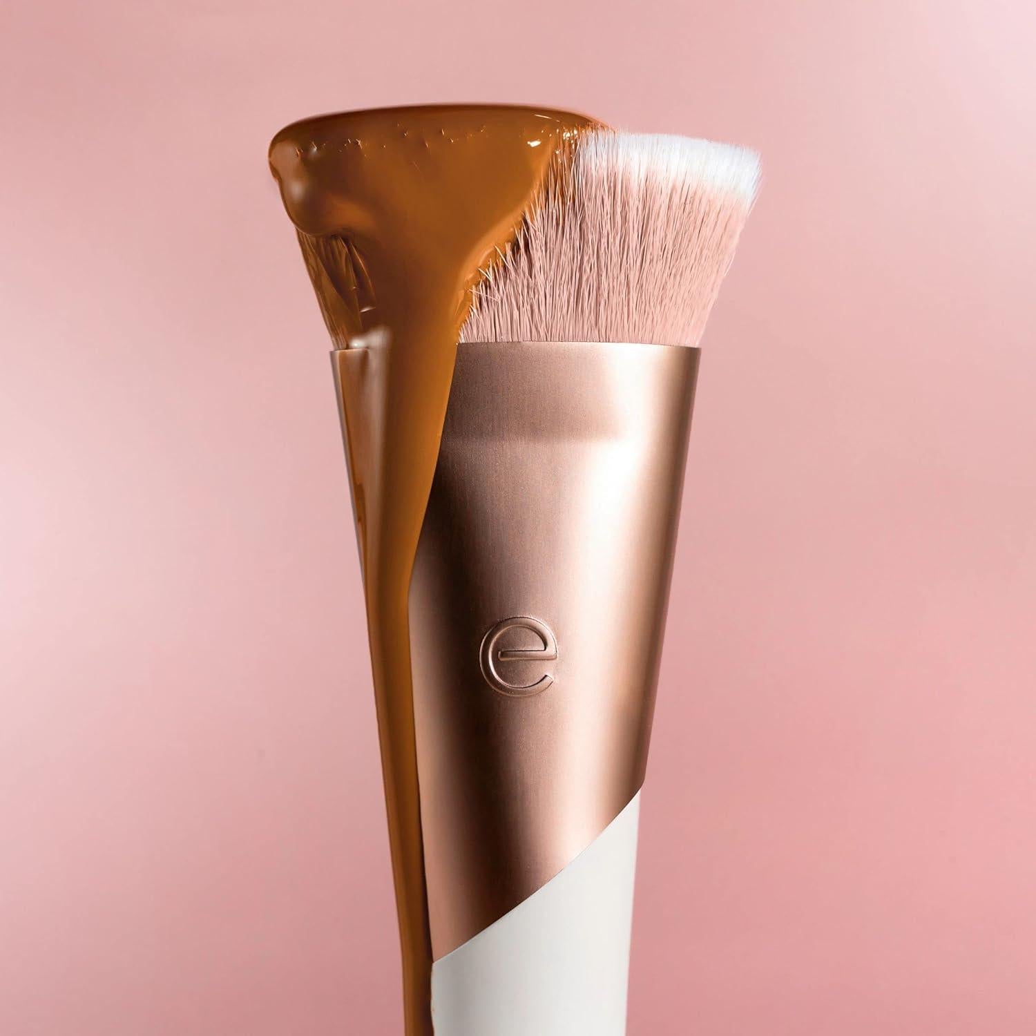 Brocha de Maquillaje Luxe Flawless EcoTools - Cerdas Sintéticas