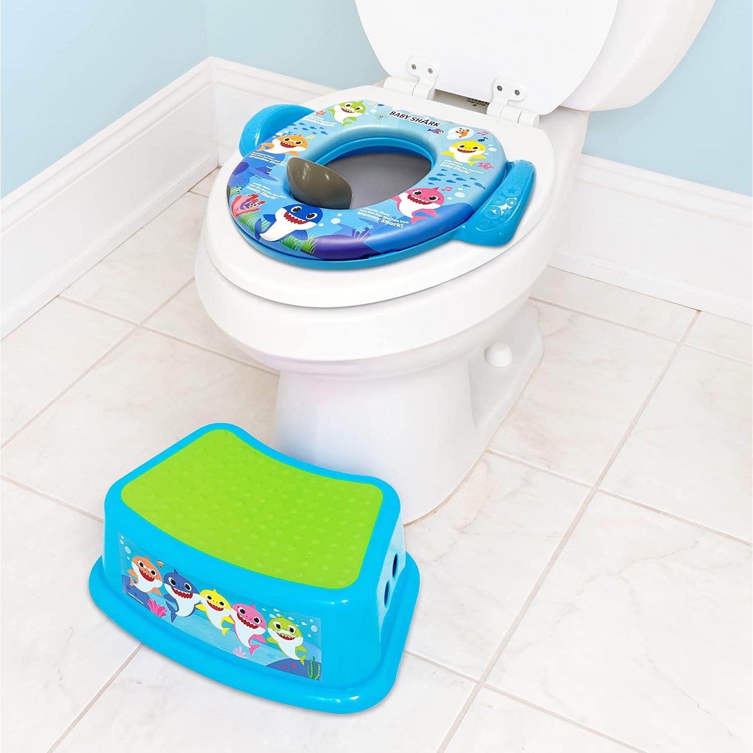 Conjunto de Entrenamiento para el Baño Baby Shark 2 Piezas