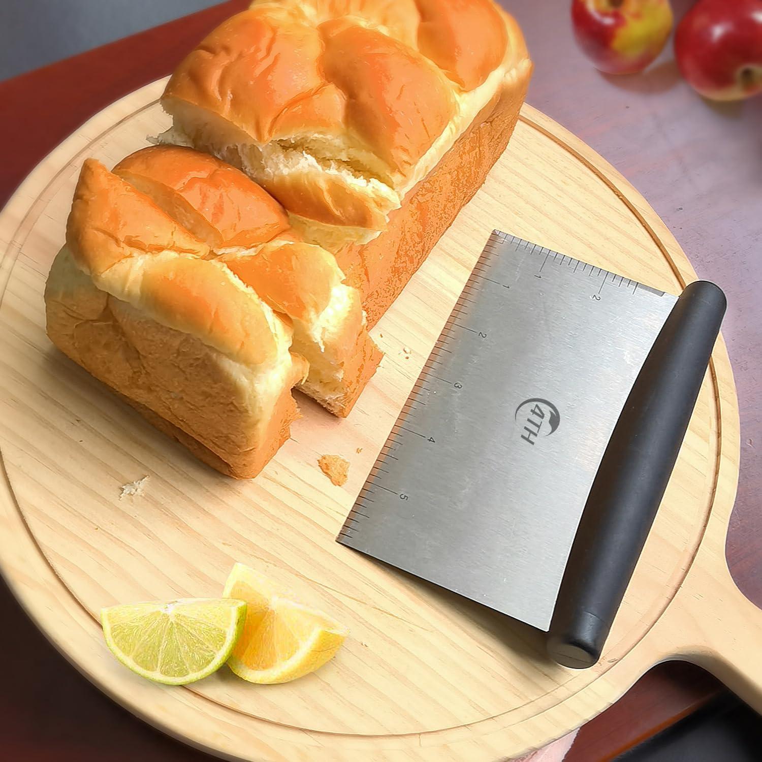 Raspador de Masa de Acero Inoxidable Liu 16x9.9cm Negro