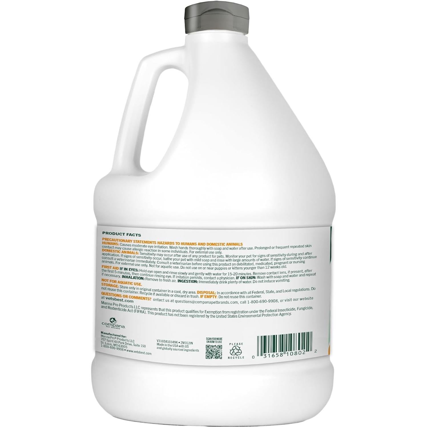 Vet's Best Flea and Tick Yard and Kennel Spray – Natural Yard Treatment for Fleas, Ticks and Mosquitoes – Plant and Pet Safe Outdoor Spray with Certified Natural Oils – Made in USA – 96 oz Refill