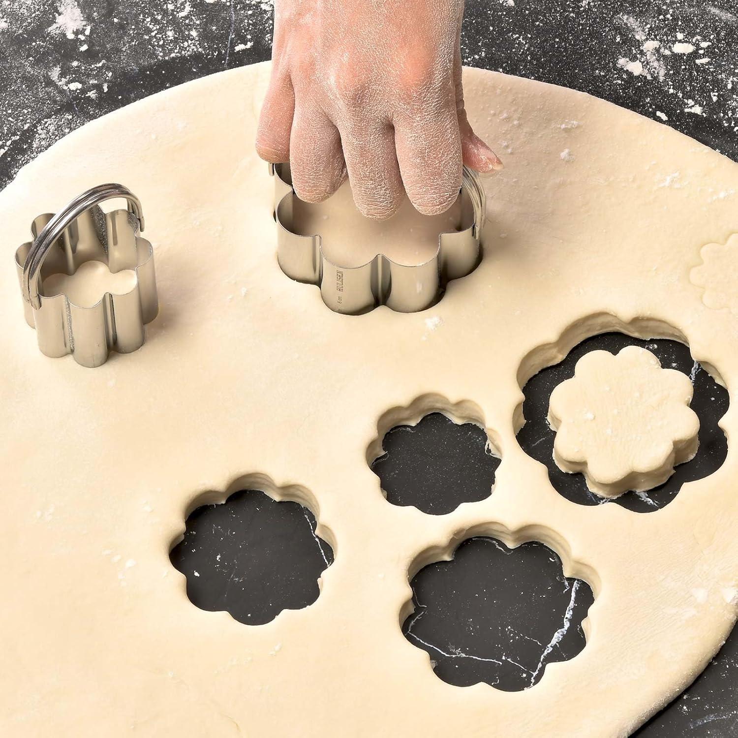 Juego de Cortadores de Galletas HULISEN Flor Acero Inoxidable 5 Pzas