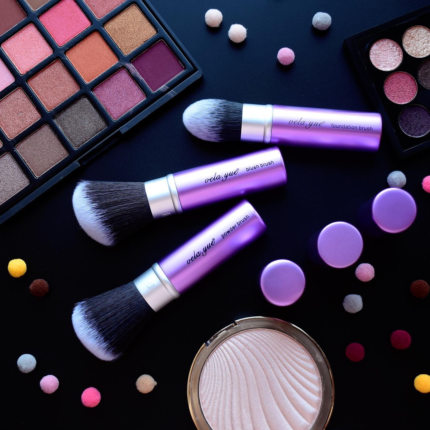 Brocha de Rubor Angulada Vela Yue - Maquillaje de Viaje